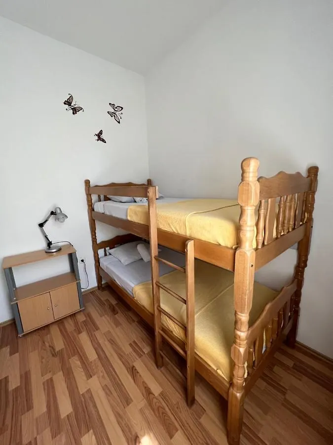 Szálloda Apartments And Pansion M&R Turanj