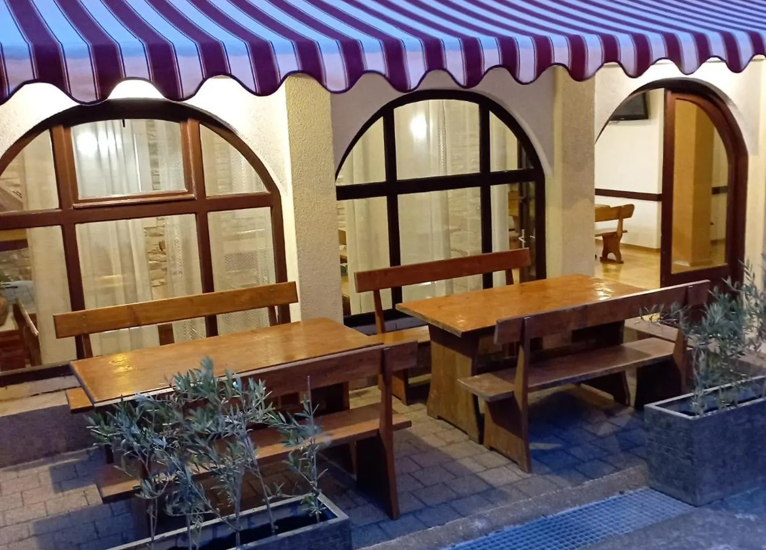 ** Szálloda Apartments And Pansion M&R Turanj Horvátország