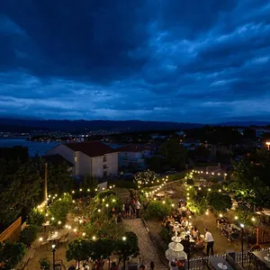 Hotel Meliores Šilo