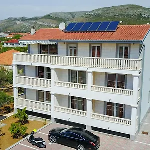 Jozic , Trogir Chorvatsko
